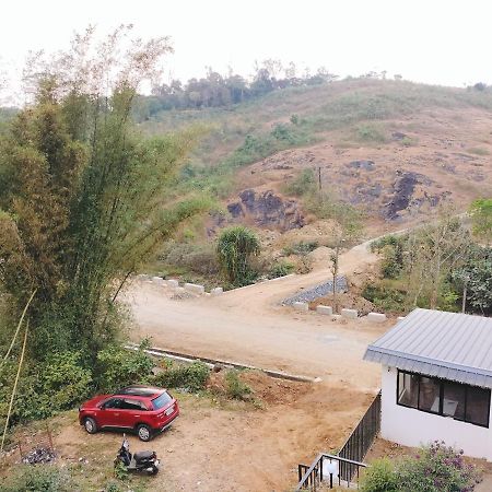 מלון Mist Woods ואגאמון מראה חיצוני תמונה